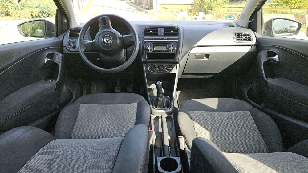 Volkswagen Polo 2010, 1,2 бензин
