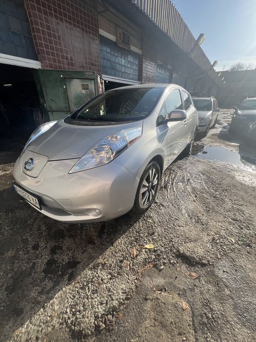 Аренда Nissan sentra 2018г,газ/ бензин , sonata 12г;в Одессе от1недели