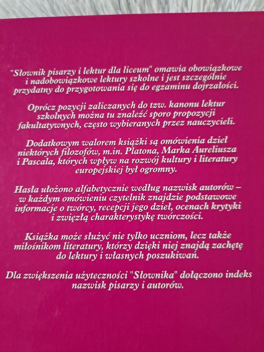 Słownik pisarzy ilektur dla liceum TOMASZ JANUSZEWSKI