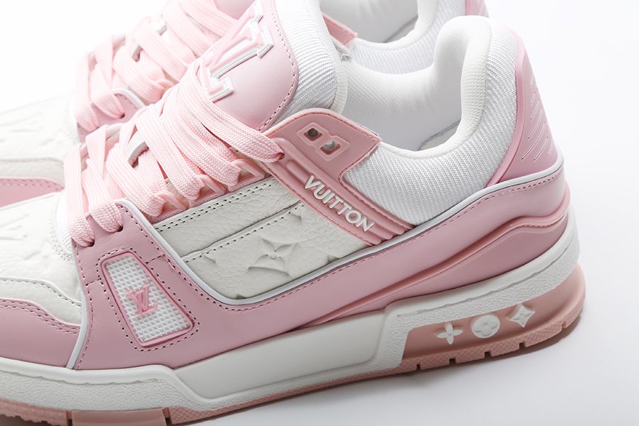 LV Trainer Sneaker (pink)