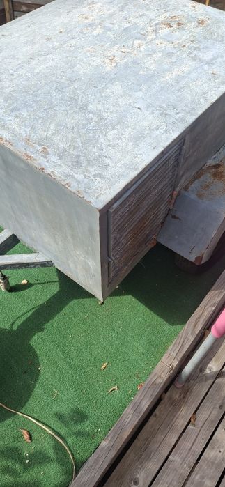 Atrelado antigo para animais