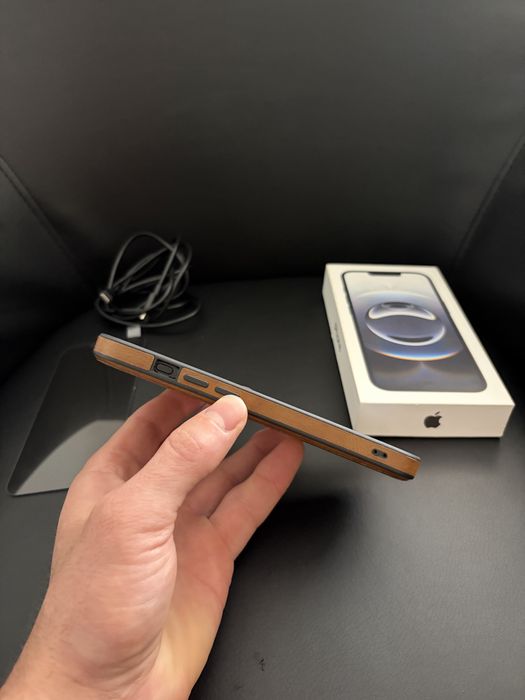 Iphone 16E de 128 gigas
