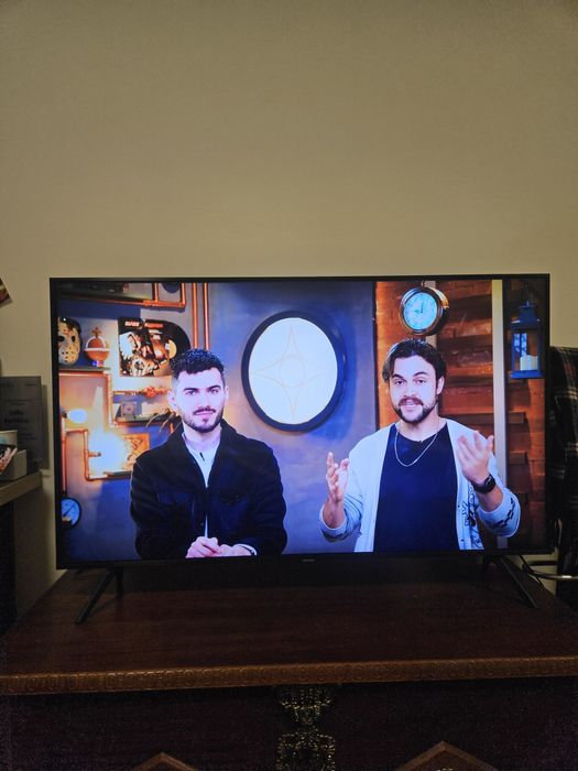 TV SAMSUNG UE43TU7025 (LED - 43'' - 109 cm - 4K Ultra HD - Smart TV)