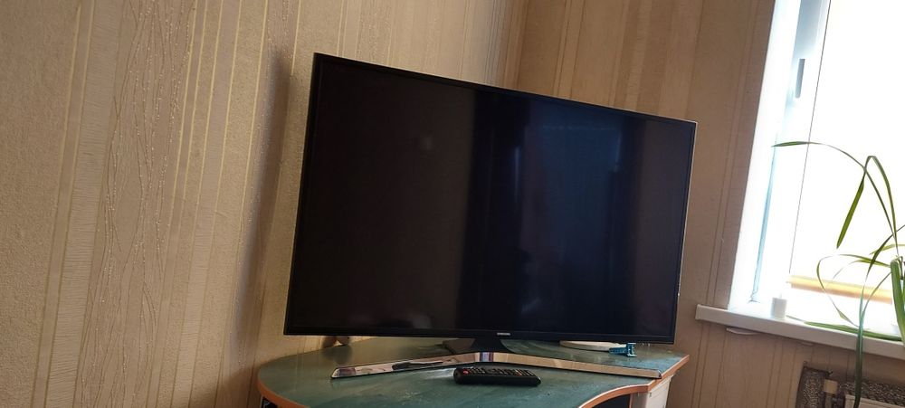 Телевізор Samsung 40