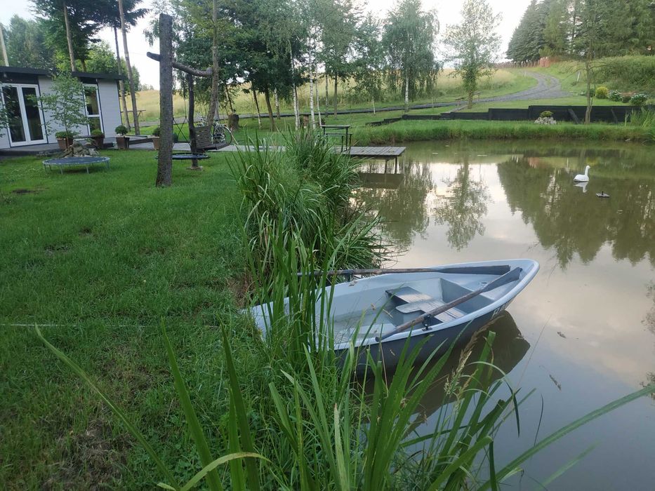 Domek letniskowy nad stawem klimatyzowany zator