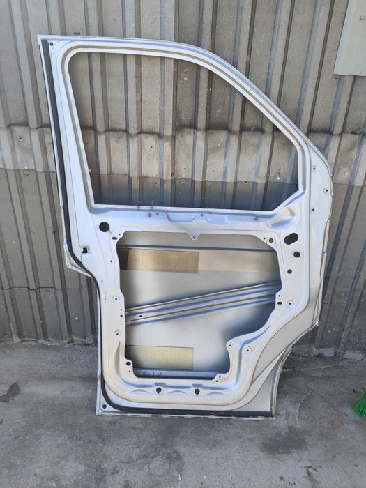 VW T6 Drzwi przednie lewe kierowca Ładne
