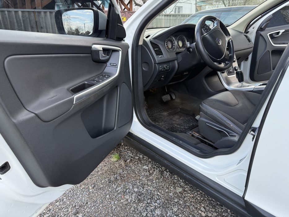 Продам Volvo xc60