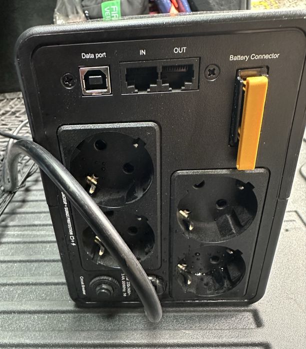 APC BACK-UPS bx750mi-gr