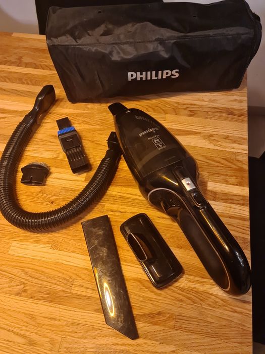 Odkurzacz samochodowy Philips