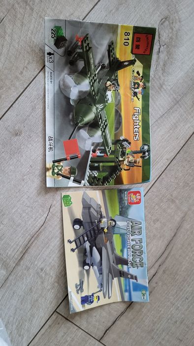 Два набори лего китайські