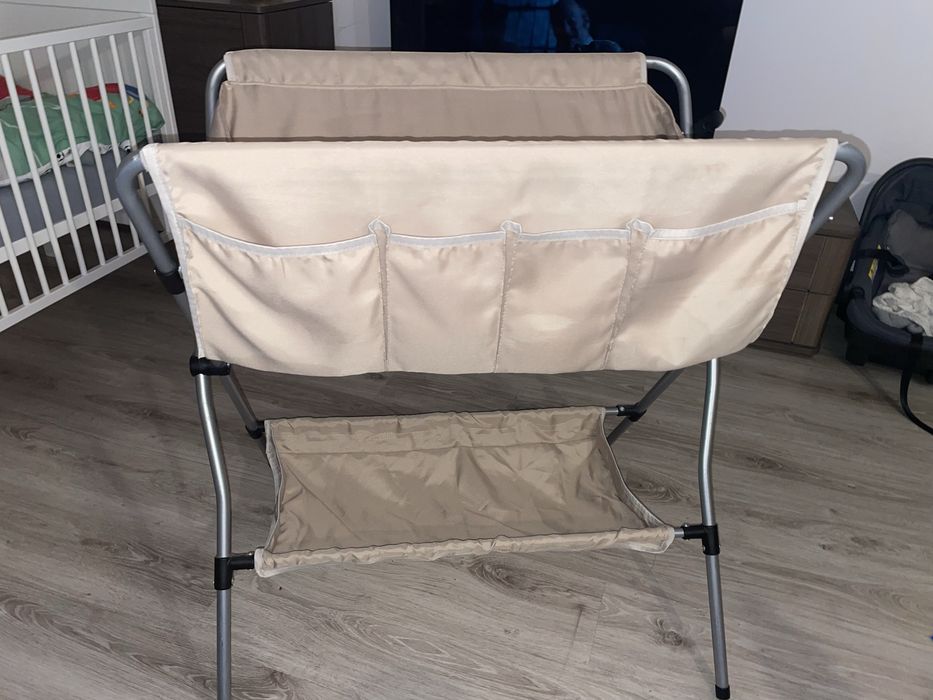 Przewijak wolnostojący