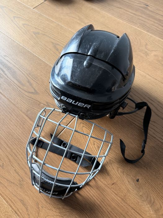 Kask hokejowy Bauer