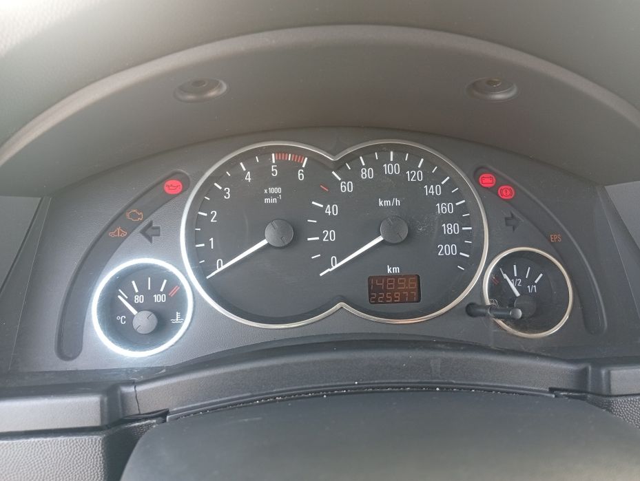 Opel Meriva 1.3 gasóleo