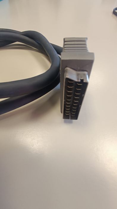 Cabo de vídeo ficha SCART 21 pinos