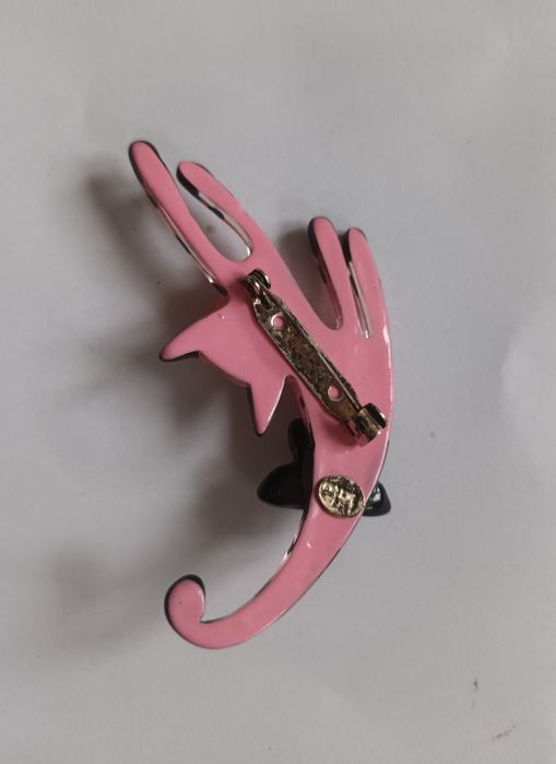 broszka pin przypinka KOT różowy