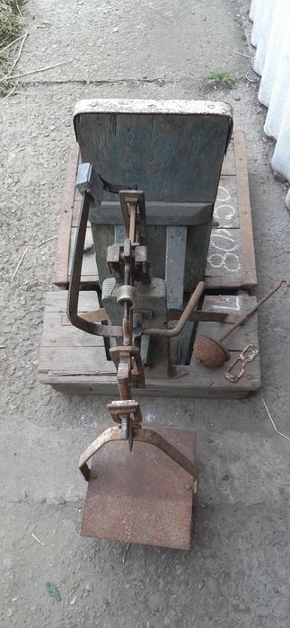 Вага раритетна 150 кг