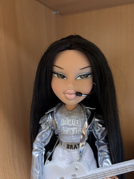 Братц. Bratz jade
