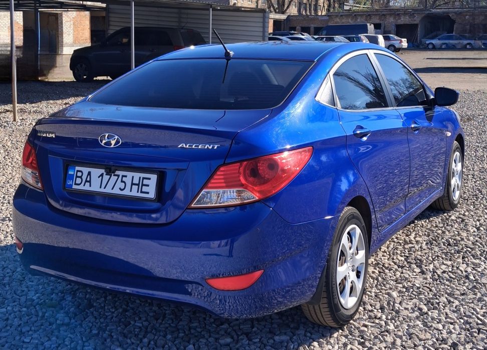 Hyundai Accent RB