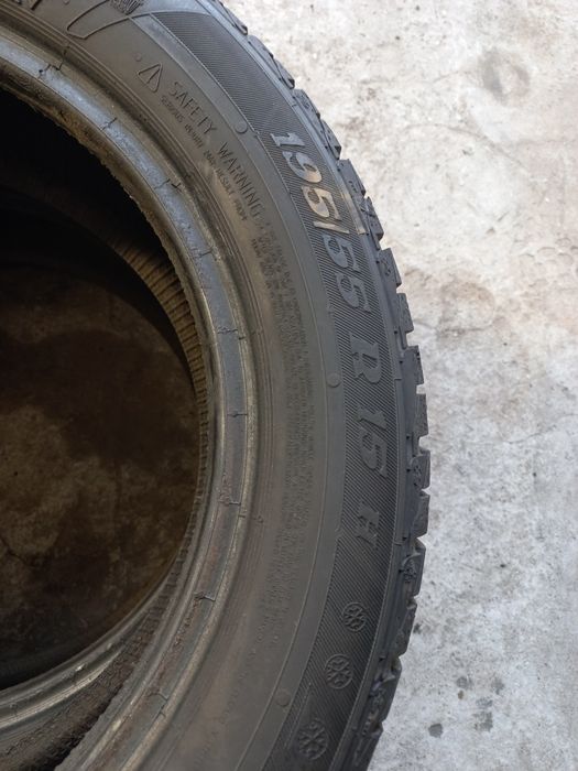 Opony zimowe r15 2 szt