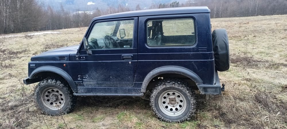 Suzuki Samurai  benzyna +gaz