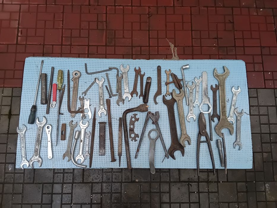 Радянські ключі, інструменти
