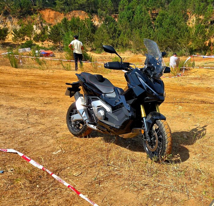 Honda X-adv 750 / 2025