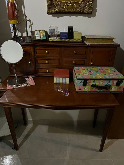 Móvel escrivaninha / multifunções