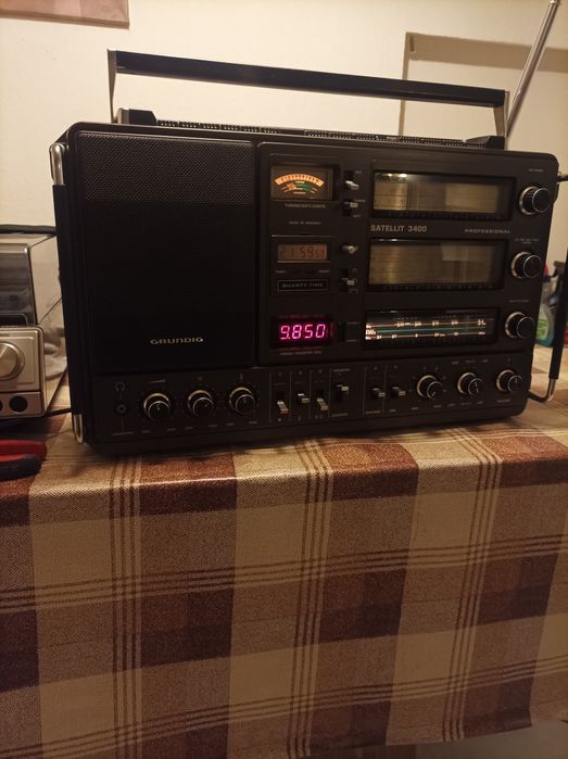 Grundig Satelit 3400 zabytek!