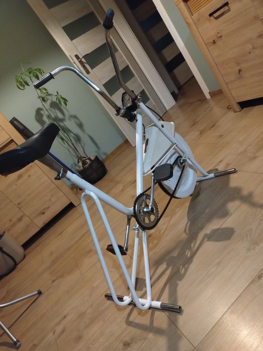 Niemiecki rowerek Stacjonarny z PRL