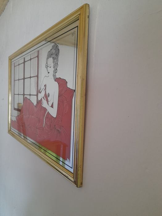 Quadro espelhado  em bom estado