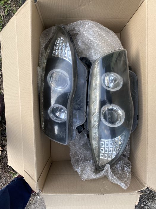 Фары е87(бмв ,bmw,e87,e81,оптика,передние фары,линщзы)