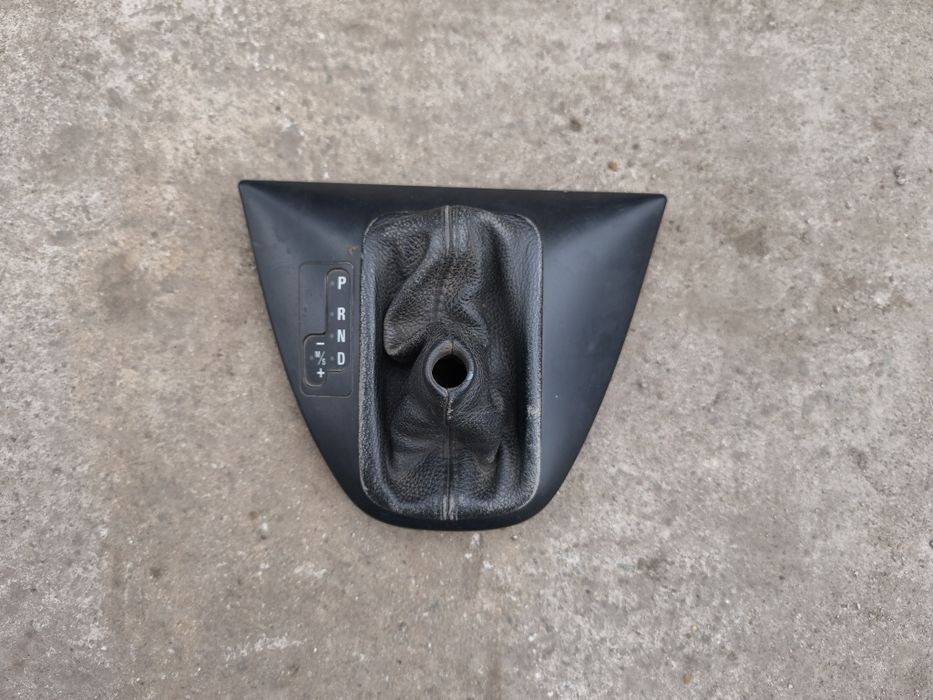 Продам накладку АКПП на BMW x5 e53