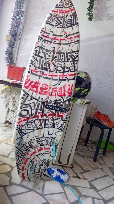 Prancha surf rip curl com mala de ombro a acompanhar