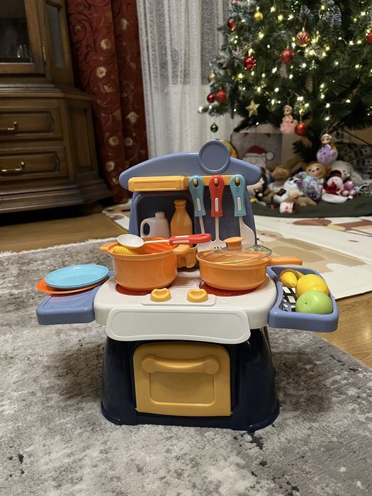 Дитяча кухня зі світлом і звуком