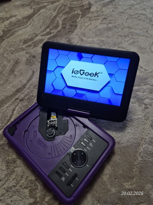 ieGeek Портативний програвач DVD, USB, Sd-kard, AV