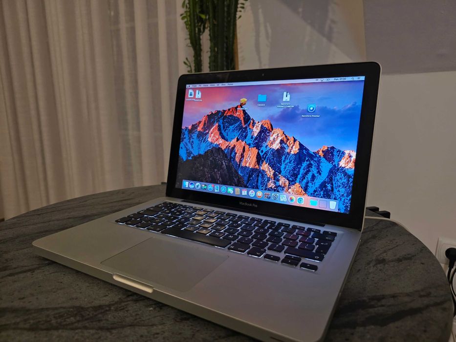 Macbook pro 2011