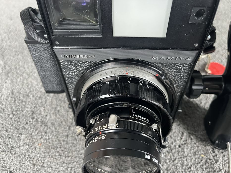Mamiya Universal aparat średni format