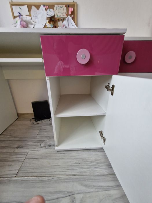 Meble dziecięce młodzieżowe