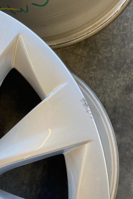 Alufelgi 20 Tesla X 5x120 Oryginalne Felgi Czujniki