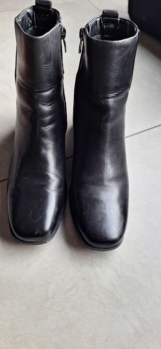 Botki czarne damskie skórzane Lasocki r.41 JAK NOWE