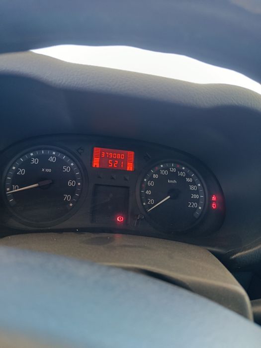 Renault Clio ll 1.5 DCI Comercial de 2004