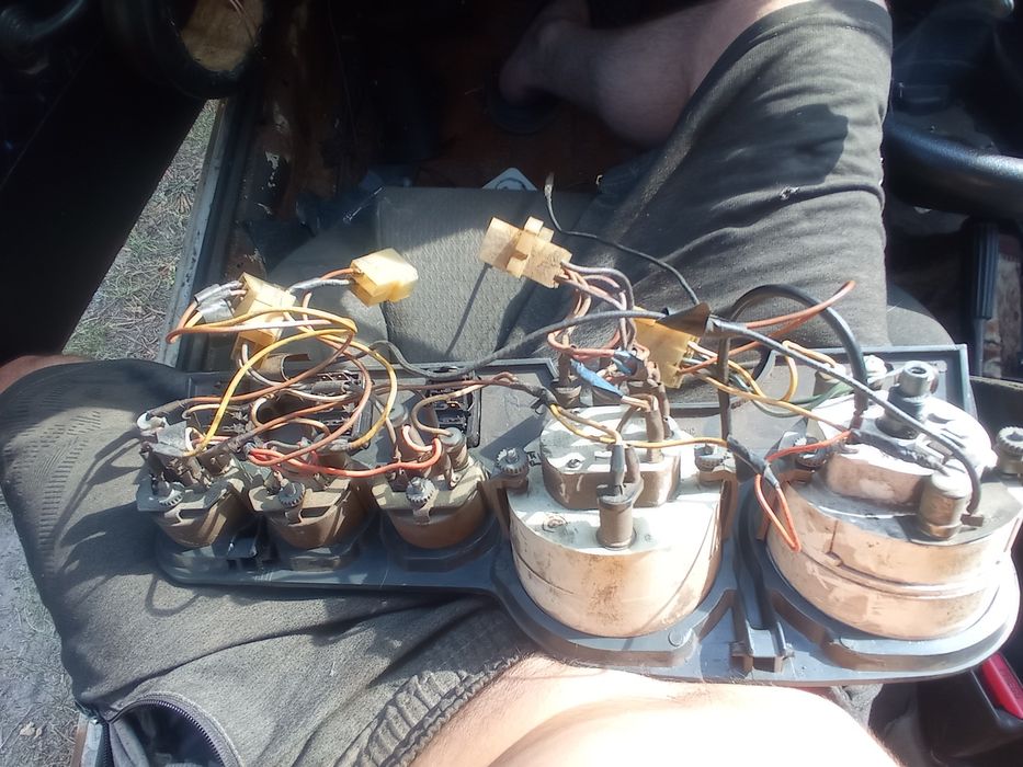 Продам приборку 2106