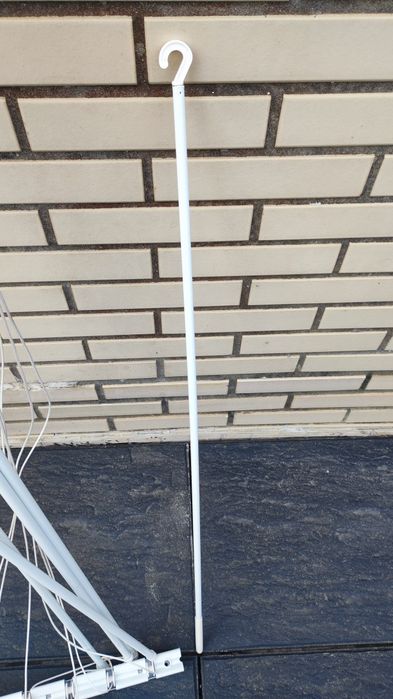 Wall-mounted clothesline426579700871352324