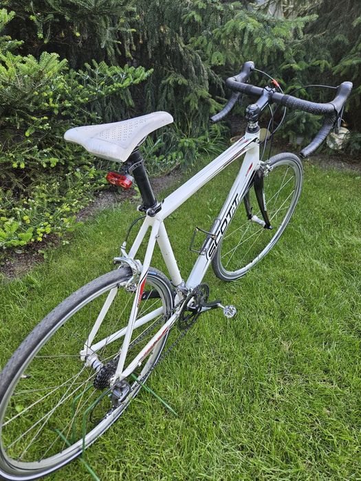 Rower szosowy sprzedam