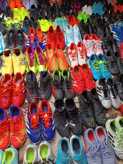 Бутси сороконожки футзалки найк Адідас пума nike adidas puma 33 34 35 36 37 38 39 40 41 42 43 44 45 46 47розмір