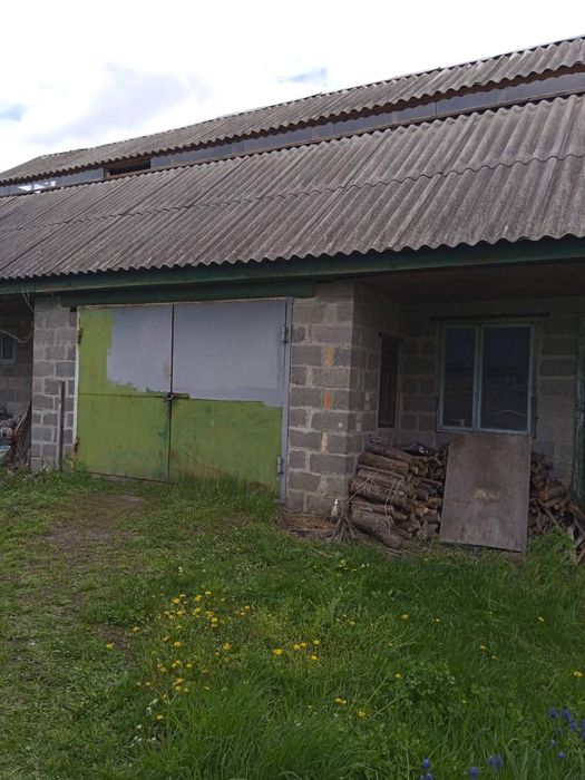 Продається будинок, 20 хвилин від Черкас.