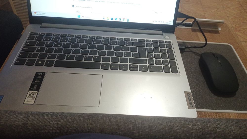 Portatil Lenovo super conservado