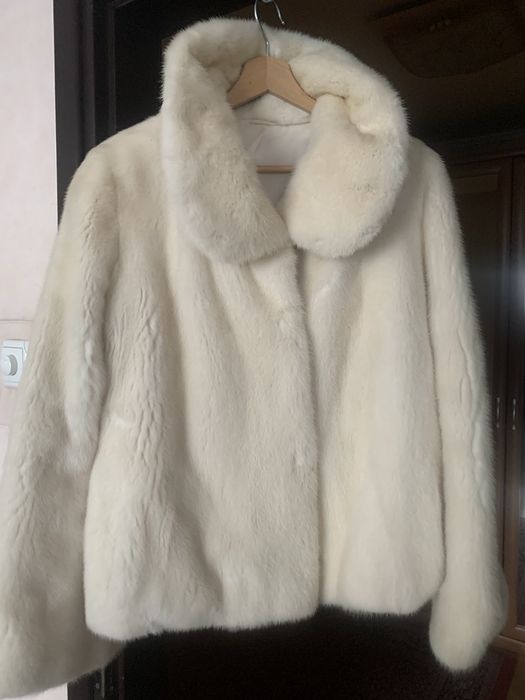 Натуральна норкова шуба— елегантна та тепла