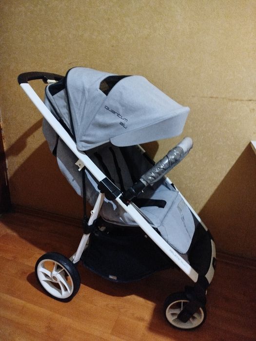 Прогулочная коляска EasyGo Quantum Alu