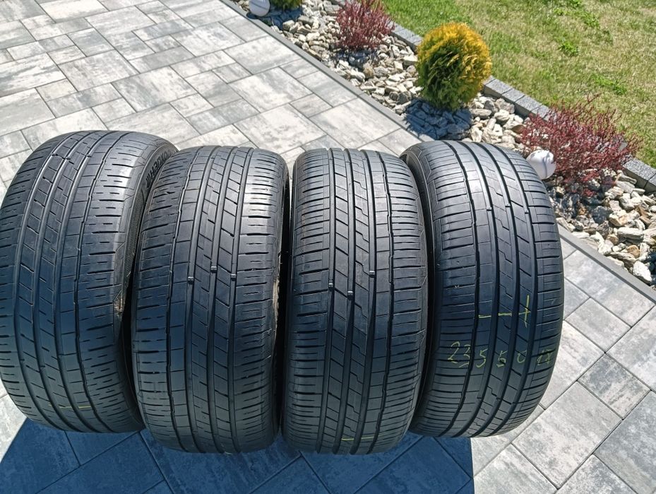 235.50.18 Hankook Ventus S1 evo3 SUV EXSTRA LOAD